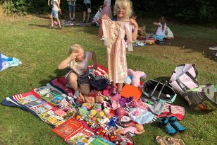 Erfolgreicher Kinderflohmarkt des Schülerparlaments, Bild 9